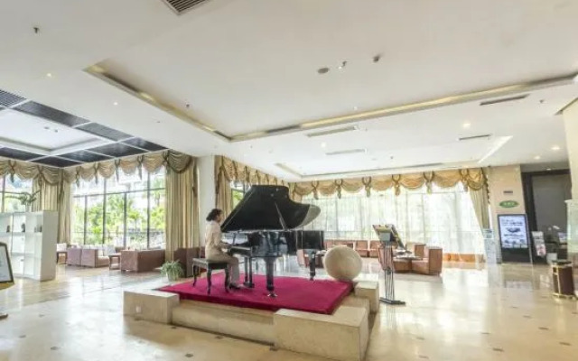 Xihai Hot Spring Holiday Hotel