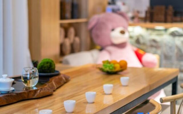 UNThinkHotel Qimu inn