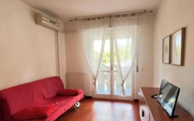 Ideal Getaway Apartment With Terrace
