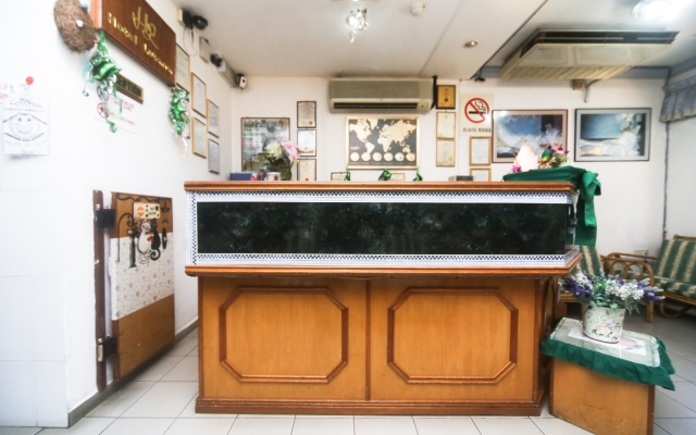 OYO 1026 Hotel Lutana