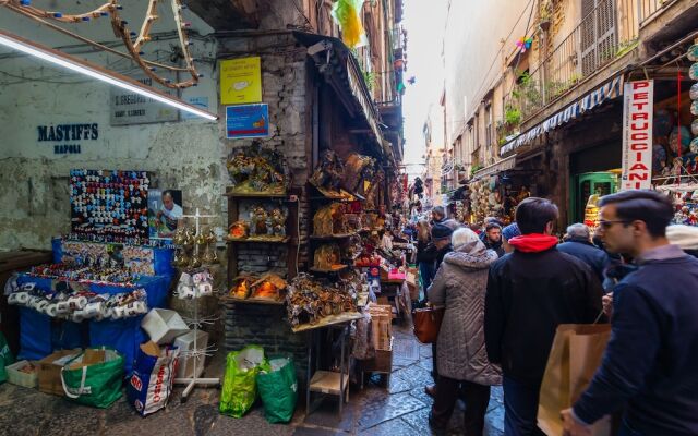 Baubo - S Gregorio Armeno by Napoliapartments