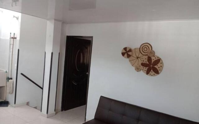 Acogedor Apartaestudio Entrada Independiente