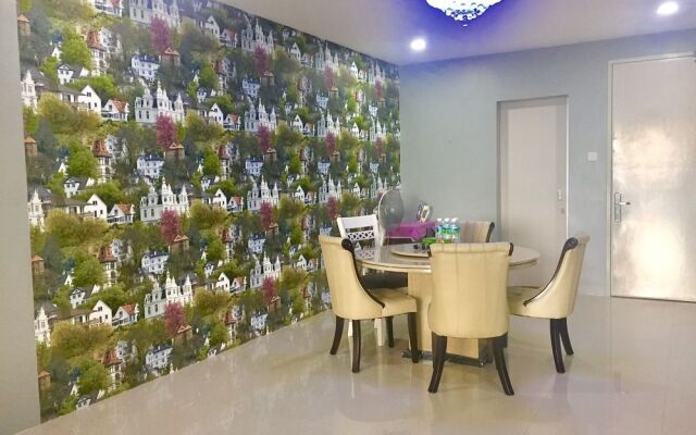 Makam Service Suites Taragon