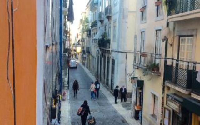 Passport Lisbon - Bairro Alto Apartments