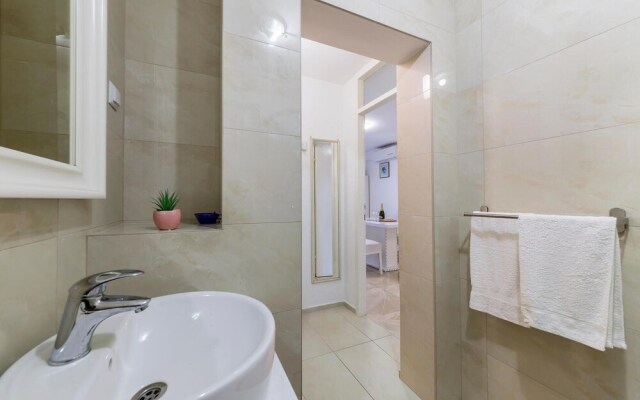 Awesome Home in Pula With Wifi and 2 Bedrooms