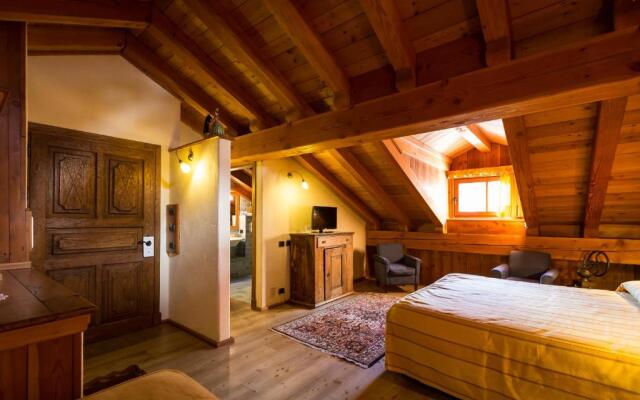 Hotel Lyshaus di Gressoney Saint Jean