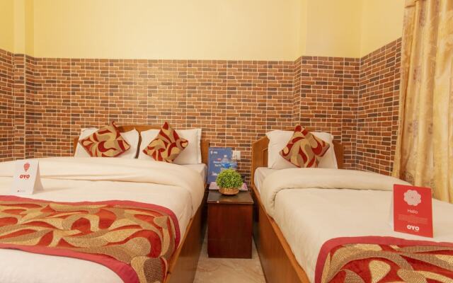 OYO 133 Hotel Center Inn Lake