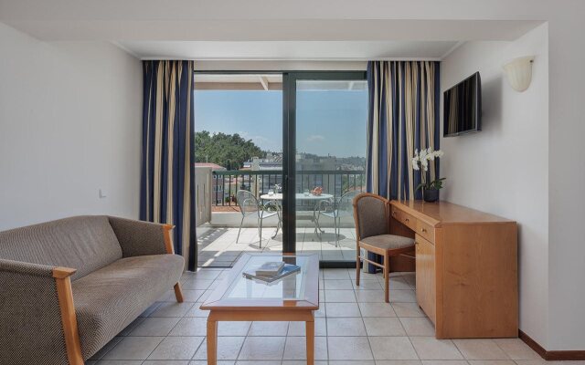 Sun Beach Hotel
