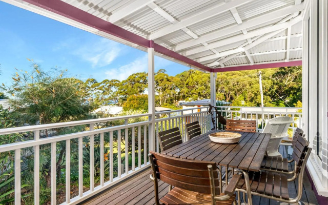 Tranquility at Hyams Beach