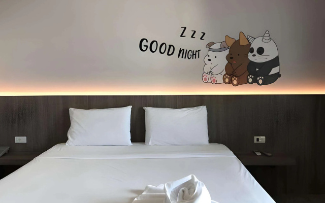 Paramount Palace Hotel Dannok