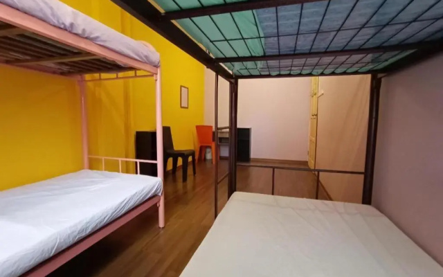 SPOT ON 90119 Bed's Guesthouse – Guest Rooms – Kuching