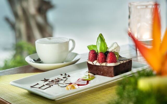 Le Phare Bleu Marina Resort