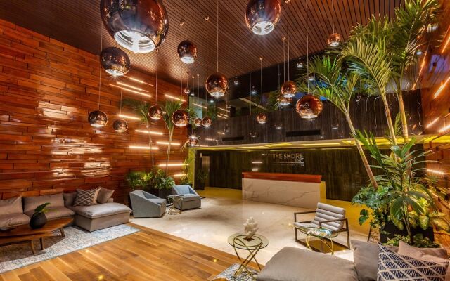 The Shore At 46Th Hotel