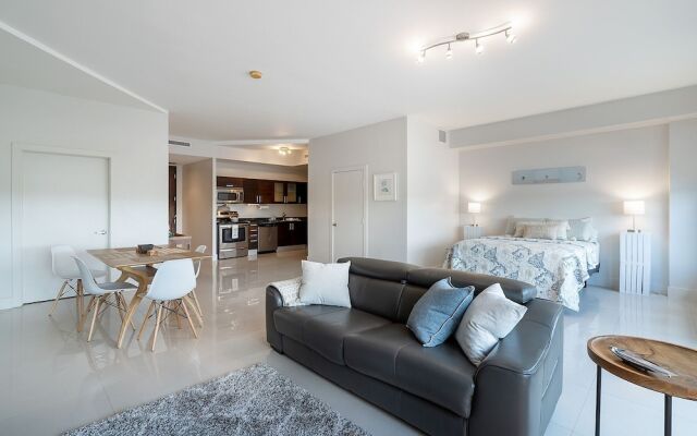 CocoStyle Loft Apartments by SV Rentals