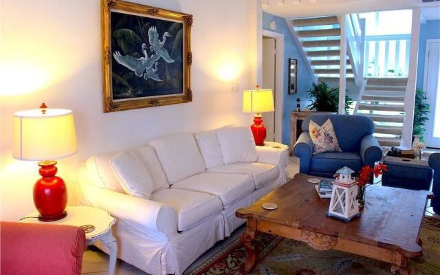 418 Linkside Drive 4 Bedroom Home by RedAwning