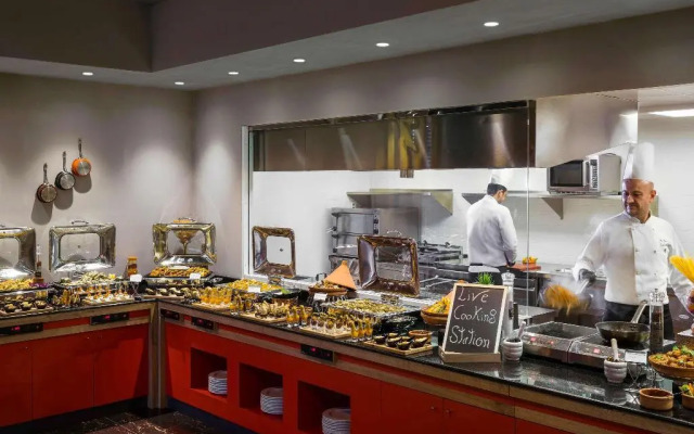 ibis Jeddah City Center