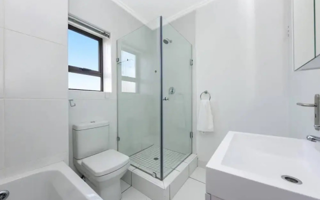 Captivating 2-bed Apartment in Sandton