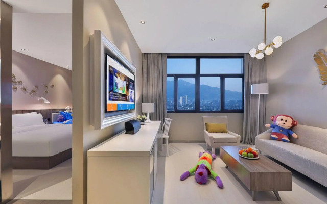 Orange Hotel (Tai'an Daimiao)