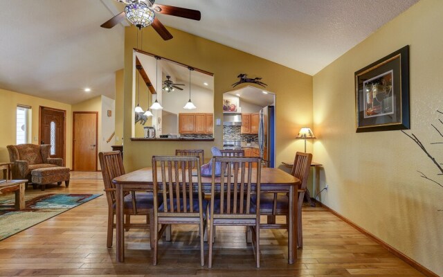 Larkspur Trail 3 Bedroom Home by RedAwning