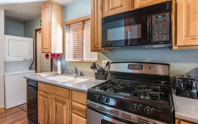 Moonridge Charmer - 2 Br Home