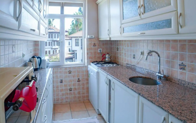 Mavi Avlu Old Town Apartments