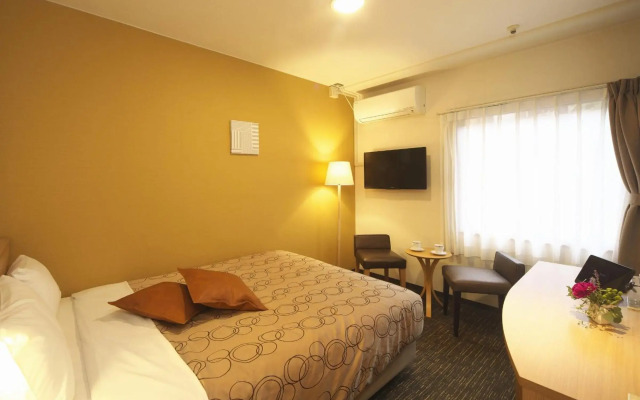 Yokohama Heiwa Plaza Hotel