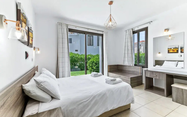 Platzia Beach Villas