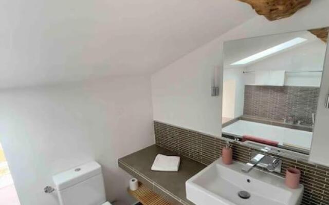 Maison avec piscine chauffée à 15mn de la plage