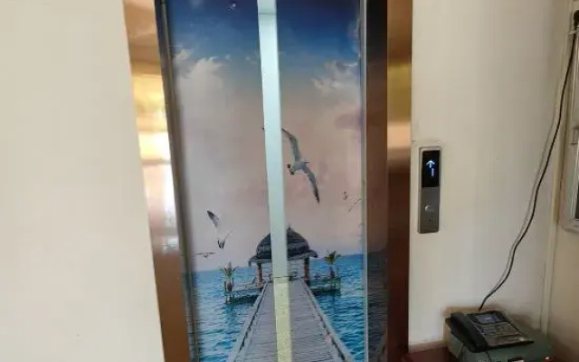 Longling Ocean Theme Hotel