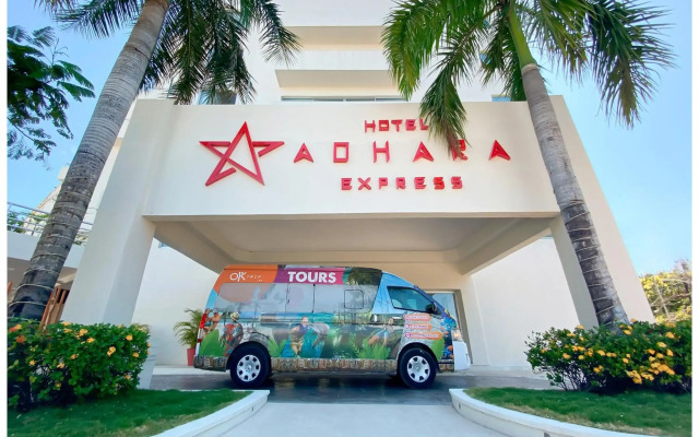 Adhara Express Hotel