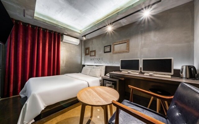 Jongno Hotel Helloinn