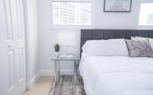 Modern Brickell Condo With Ocean City Views