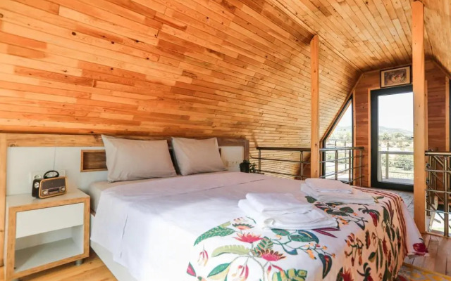 Kandybos Eco Farm Village