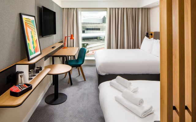 Holiday Inn Manchester Airport by IHG - Image 6