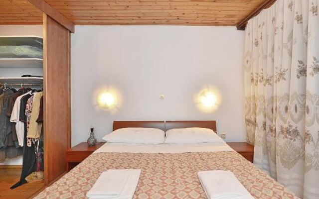 Apartments Mirabella