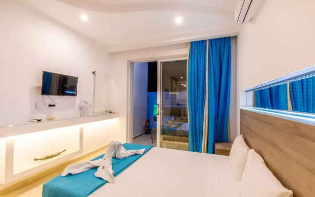 Stay Helios - Aparts & Pool Suites