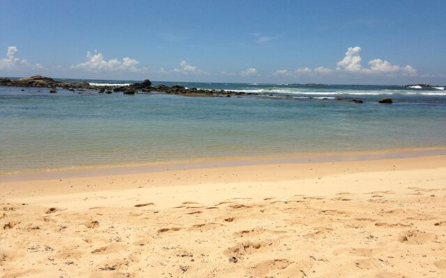 Miltons Beach Resort