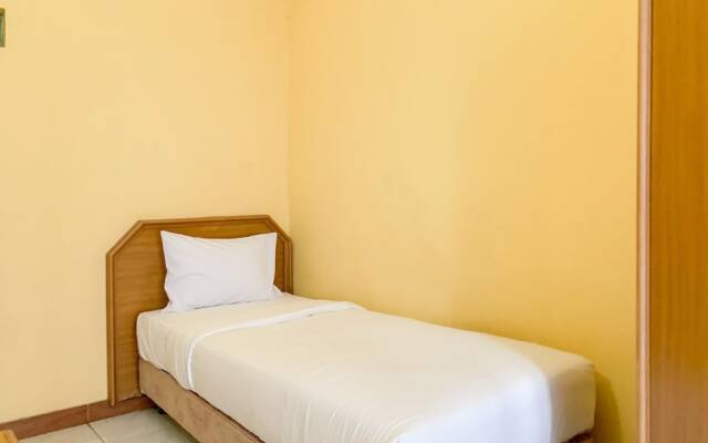 Spacious And Comfy 3Br At Kondominium Juanda Apartment