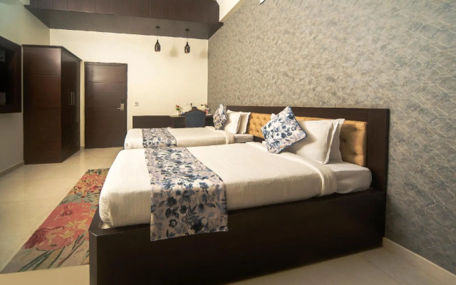 Hotel Regency – Guest Rooms – Varanasi