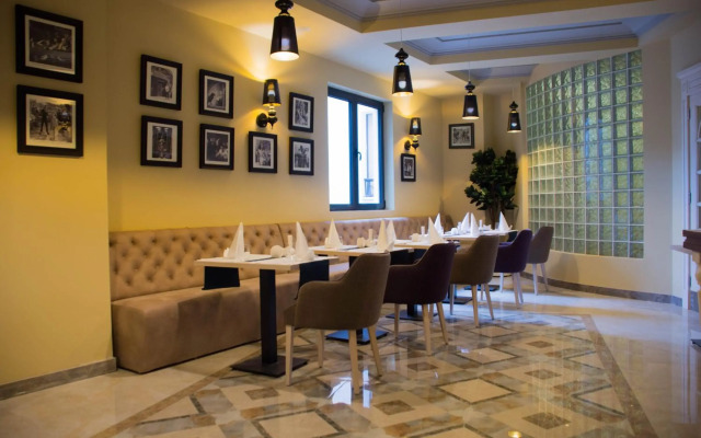 Xenon Hotel & SPA