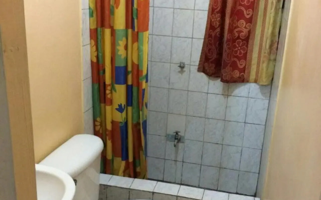 Leslies' Home