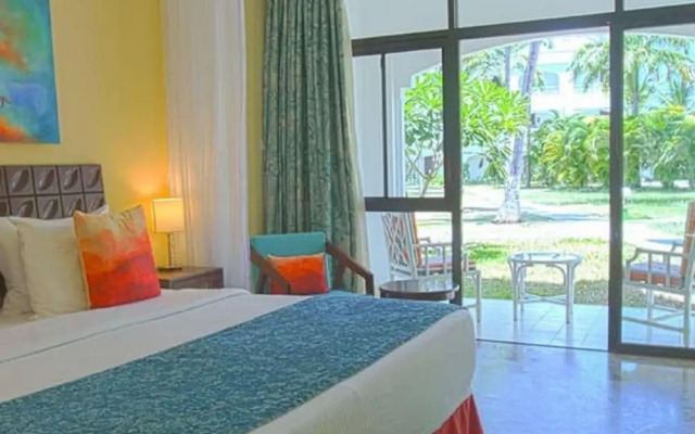 Sarova Whitesands Beach Resort Spa 4