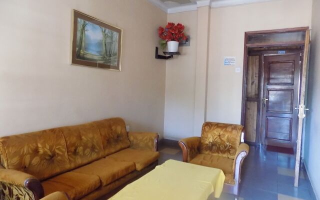Rosama Guest House