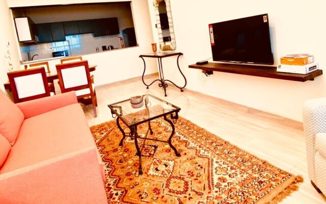 Cosy & Cute 2bedroom Dubai Tasaheel