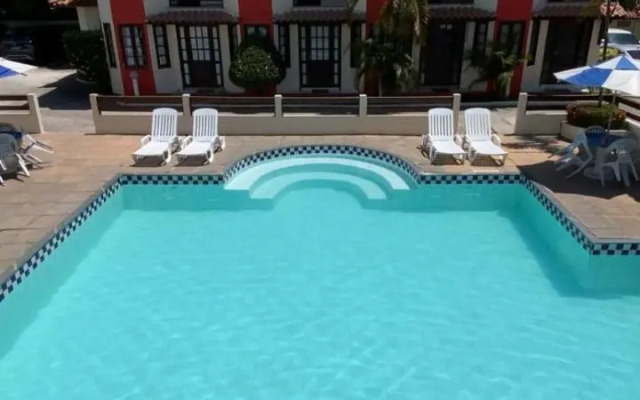 Duplex Família, 3 suítes, a 150m da Praia