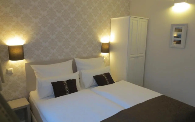 List Five - Your British Guesthouse