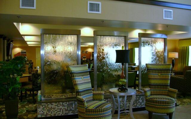 Holiday Inn Express Columbus-Dublin by IHG