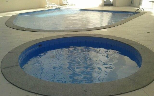 Bem Vindo a Salvador - Apartamento com Piscina, Varanda e Excelente Localização!