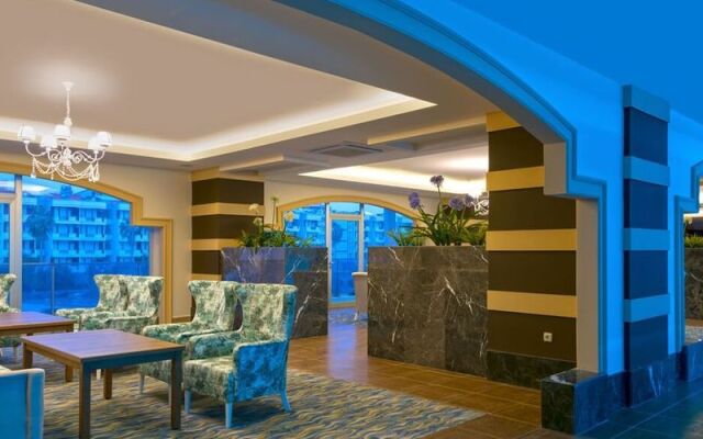 Simurg Halal Luxury Hotel