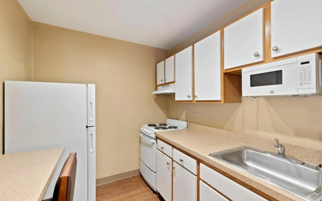 Extended Stay America Select Suites Charlotte Tyvola Rd Exec